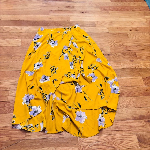 Sold! - Picture 2 of 6